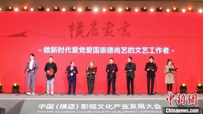 女孩刚认识就想让发红包买衣服怎么了办？